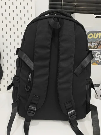 Unisex New Simple Large-Capacity Backpack Black